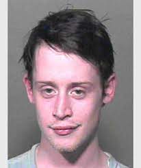 ﻿ kevin allein zu haus (1990). Schock Foto Von Macaulay Culkin Kevin Allein Zu Haus Wie Krank Ist Der Ex Kinderstar Leute Bild De