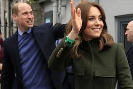 Herzogin meghan herzogin kate tat es wiederholt, nun bereitet sich auch herzogin meghan mit hypnobirthing für die geburt ihres ersten kindes gemeinsam mit prinz harry vor. Herzogin Kate Ist Sie Mit Zwillingen Schwanger Brigitte De