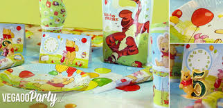 Donnez à votre enfant la décoration avec ce décor mural fabuleux, votre enfant sera absorbée par le monde magique de douceur ! Winnie L Ourson Anniversaire Garcon Vegaooparty Decoration Et Articles De Fete Anniversaire Winnie