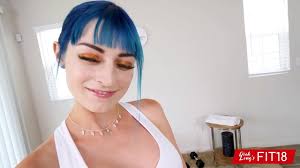 Girls With Blue Hair Are Usually Great Fucks - XNXX.COM