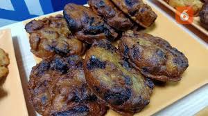 Pidang goreng madu ala bu nani tanjung duren manis bagian dalam dan garing bagian luar. Kisah Pisang Goreng Madu Bu Nanik Dari Tak Dilirik Hingga Terjual 4 Ton Per Hari Lifestyle Liputan6 Com