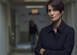 Carrie Anne Moss Jessica Jones E Confirmada Na Serie Punho De Ferro