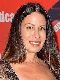 Six Degrees » Aubrey O'Day and Brandi Cunningham