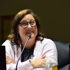 Former police captain Shari Robertson sworn in as Mansfield's new  councilwoman