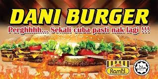 Sementara nak tunggu masuk stadium, kita try makan dekat ramly halal kiosk @axiata arena bukit jalil. Dani Burger Photos Facebook