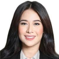 Christine Briones's Instagram, Twitter & Facebook