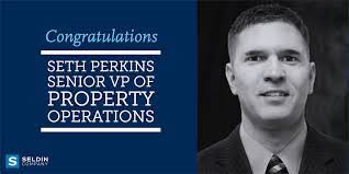 Seth Perkins's Instagram, Twitter & Facebook