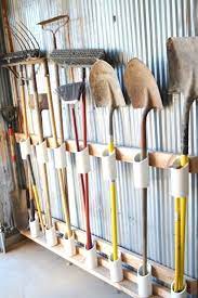 Build a garden tools shelf to organize your tool shed, garage or basement. 6 Of The Best Easy Garden Tool Rack You Can Make From Recycled Materials Recyclart Garden Tool Rack Garden Tool Storage Shed Storage
