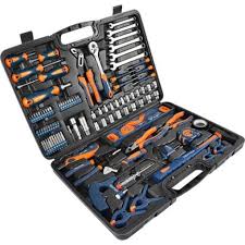 A 30€ je l'ai prise et peut la comparer objecti. Leroy Merlin Coffret D Outils Dexter 108 Pieces A 44 90