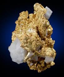 Gold On Quartz From Ballarat Victoria Australia Minerals And Gemstones Gems And Minerals Minerals