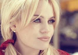 Duffy is being managed by Peter Mensch at Q Prime