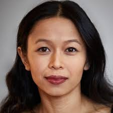 Lorraine Samson's Instagram, Twitter & Facebook