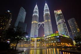 I had a plan to go to kualalumpur for 10 days on vacation, as i saw the comments i changed my mind, it doesn't worth visiting kualalumpur because of so many crimes reported. Malaysian Fury If It S Safe Enough For Obama It S Safe For Squash Players Squash Reporting And Analysis From The Front Line