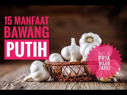 Doktor menyarankan untuk menggunakan bawang putih mentah sebagai ubat semula jadi untuk mengendalikan tekanan darah tinggi dan rendah, kolesterol tinggi, penyakit jantung, serangan jantung dan penurunan aliran darah. Manfaat Bawang Putih No 6 Pria Wajib Tahu Youtube