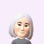 Elvia Olson's Instagram, Twitter & Facebook