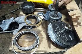 Beli produk transmisi matic berkualitas dengan harga murah dari berbagai pelapak di indonesia. Segini Umur Kampas Kopling Mobil Transmisi Matik Menurut Pabrikan Gridoto Com