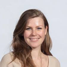 Charlotte Cecil's Instagram, Twitter & Facebook