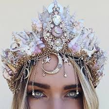Pin By Lori On Fairytale Her Blue Sea Mermaid Crown Hair Jewelry Fantasy Jewelry