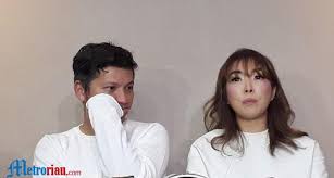 Gisella anastasia bantah tudingan netizen soal video mesum. Gading Marten Dan Gisella Anastasia Sepakat Bercerai Ungkap Alasan Tak Pakai Cincin Kawin Metro Riau Berita Terkini Riau