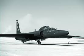 Autonomie, vitesse, vol en douceur et sur l'avion challenger 350, les tables latérales se déploient à partir de la cloison inférieure et créent une. U 2 El Famoso Avion Espia De La Guerra Fria Cumple 65 Anos Guioteca