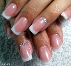 Uv lacke und soak off gele. 50 Nageldesign Mit Steinchen Strasssteinchen Bilder 2021