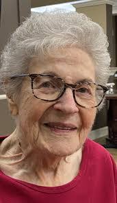 Linda Richey's Instagram, Twitter & Facebook