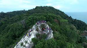 It is not a popular tourist destination in malaysia. Bukit Batu Putih Pd Youtube
