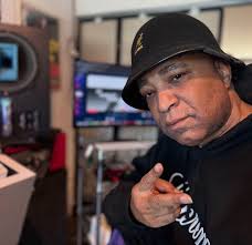 Last week was a Blast starting the Holiday extravaganza ..  @wearethegoodlife setting it off , Always having a great time at my HQ  @169bar , then I had the pleasure to get