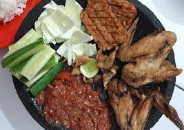 5 resep sambal pedas namun sangat enak. Resep Ayam Goreng Bawang Putih Sambel Dadak Enak
