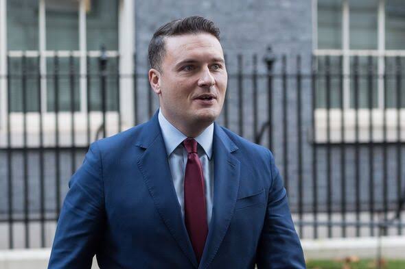 Wes Streeting must stop puberty blocker trial - it is about right and wrong | Politics | News | Express.co.uk