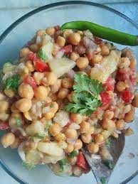 Channa Chat Pakistani Traditional Food Food Veggie Recipes Traditional Food