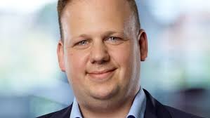 Politik kræver tilvænning