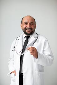 د. مالك عباس