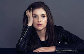 ❤ get the best anna kendrick wallpapers on wallpaperset. Wallpaper Background Portrait Makeup Actress Brunette Jacket Hairstyle New York Kozhanka Anna Kendrick Anna Kendrick Rene Radka Images For Desktop Section Devushki Download