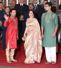 Isha ambani's pre wedding ceremonies. Isha Ambani Anand Piramal Wedding Bollywood Stars Arrive In Style See Pics