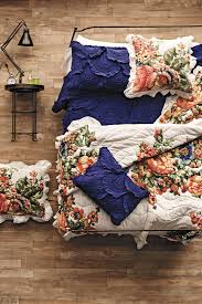 Esperanza Quilt Anthropologie Home Anthropologie Bedding Floral Bedding