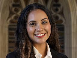 Miranda Rouse's Instagram, Twitter & Facebook