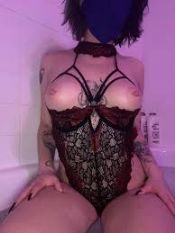 The original goth hooters girls onlyfans! Its only $12 a month, consistent  posting, no ppv messages, and truly personal videos. When you buy a video  from me youre the only one who