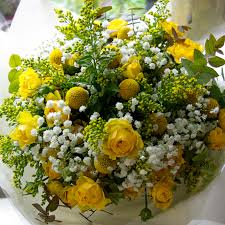 A yellow rose bouquet is the perfect gift for your golden anniversary. Flowers Pretty Floral