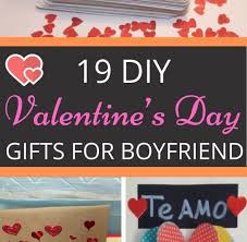 Better than a gift made with your own hands. 26 Cute Romantic Valentine S Day Gifts For Boyfriend Munchkins Planet