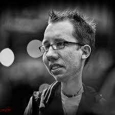 Travis Barker 900 x 1605