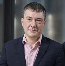 Join David Caldwell as he takes you through Tuesday lunchtime and into the  afternoon from noon