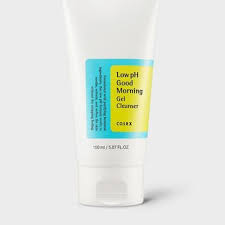 Sehabis itu oleskanlah perasan jeruk nipis itu menggunakan kapas ke wajah anda, diamkan selama 15 menit, setelah kering bilaslah. 8 Skincare Korea Untuk Remaja Atasi Jerawat Hingga Mengecilkan Pori