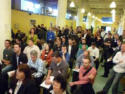 Crowd at HP iPAQ Glisten San Francisco ...