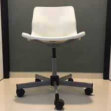 Polypropylene plastic chair frame, swivel: Ikea Snille Swivel Chair Furniture On Carousell