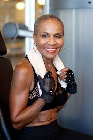 Mondaymotivation Meet This 77 Year Old Bodybuilder Old Bodybuilder Ernestine Shepherd Fitness Body