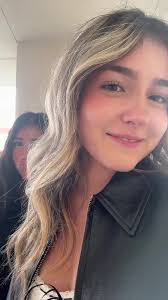 Diana Smalls's Instagram, Twitter & Facebook