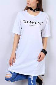22 95 Tl Beyaz Yazili Bayan Uzun Tisort 13605b Modamizbir Kadin Tisort Tisort Moda Stilleri