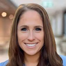 Alexandria Beck's Instagram, Twitter & Facebook