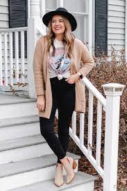 Four Winter Graphic Tee Outfits Ways To Wear Graphic Tee By Lauren M Super Casual Outfits Tee Outfit Casual Graphic Tee Outfits